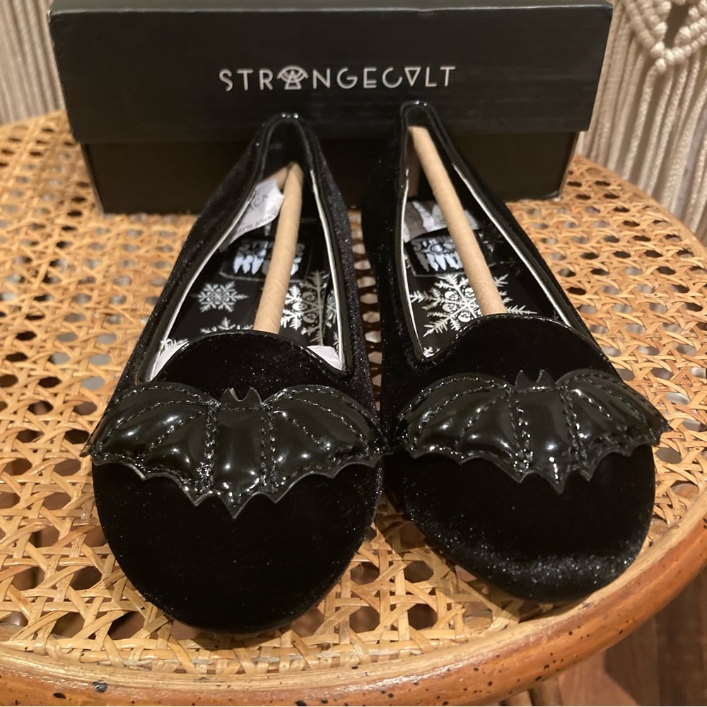 Strangecult Black Velvet Lydia Bat Flat